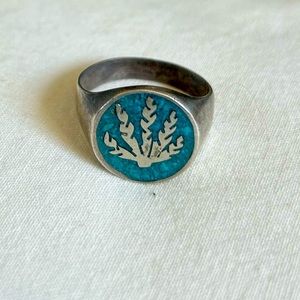 Vintage 70’s Silver Cannabis Ring